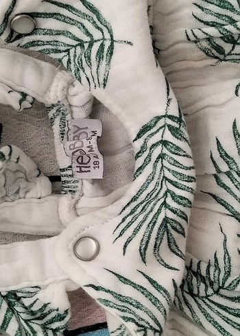 Yeşil Fırfırlı Bebek Kız Takımı - Görsel 2