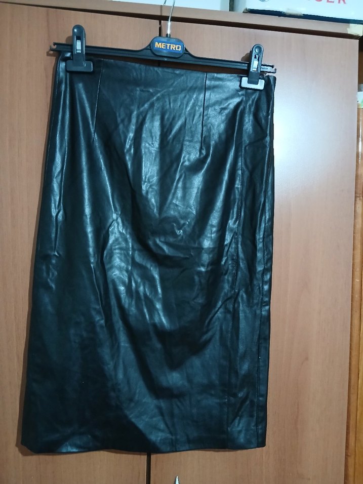 Drapeli Siyah Deri Midi  Eteği - Görsel 2