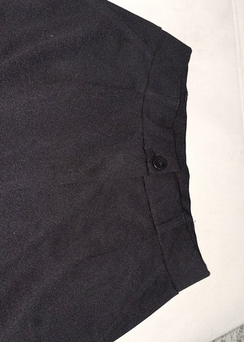 Kadın Siyah Midi Kumaş Pantolon - Görsel 3