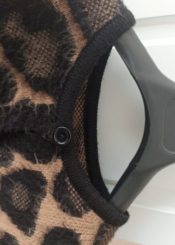 Kahverengi Leopar Desenli Kadın Hırka - Görsel 3