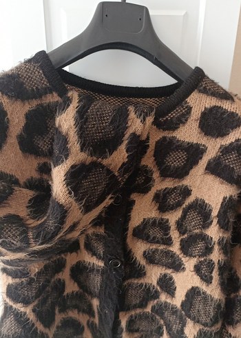 Kahverengi Leopar Desenli Kadın Hırka - Görsel 5