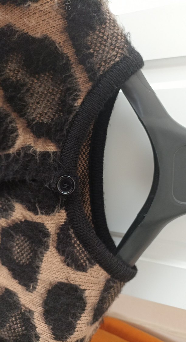 Kahverengi Leopar Desenli Kadın Hırka - Görsel 3