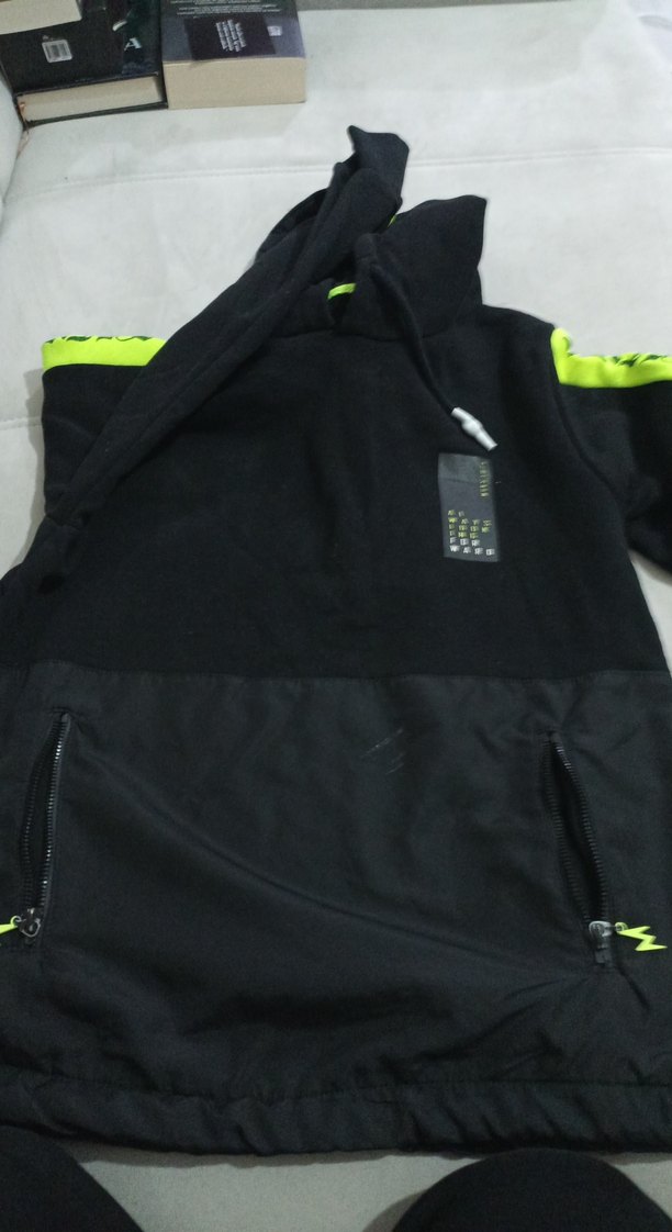 Erkek Çocuk Kapüşonlu Renkli Baskılı Sweatshirt - Görsel 5