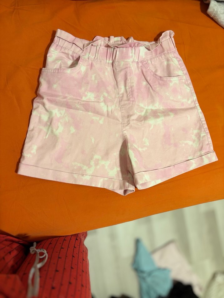 Pembe Bağlama Desenli Fırfırlı Kız Şortu - Görsel 2