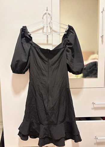 Siyah V Yakalı Fırfırlı Midi Elbise - Görsel 2