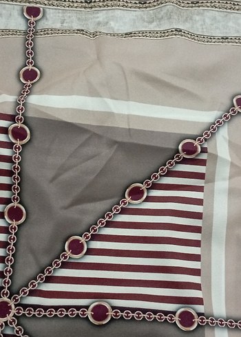 Bordo Zincir Detaylı Kadın Fular - Görsel 2