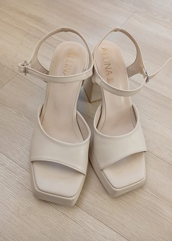 Beyaz Platform Topuklu Kadın Abiye Ayakkabı 36 numara - Görsel 5