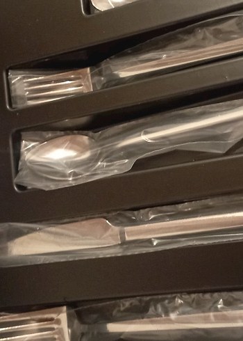 Kahramanlar Beyaz Çatal Kaşık Bıçak Seti 12 kişilik 84 parca - Görsel 3