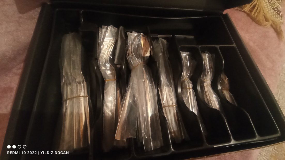 Kahramanlar Beyaz Çatal Kaşık Bıçak Seti 12 kişilik 84 parca - Görsel 5