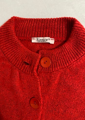 Kırmızı Düğmeli Kadın Örgü Hırka - Görsel 6