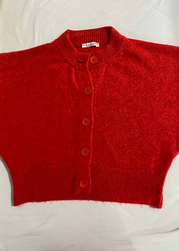 Kırmızı Düğmeli Kadın Örgü Hırka - Görsel 4