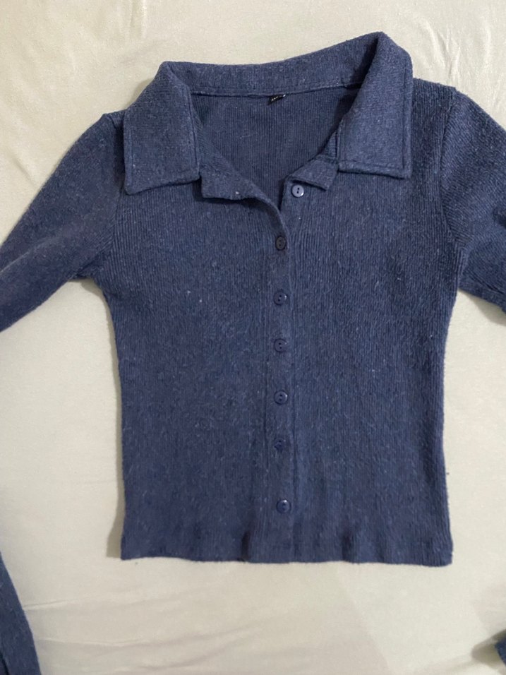 Düğmeli V Yaka Kadın Kot Triko - Görsel 4