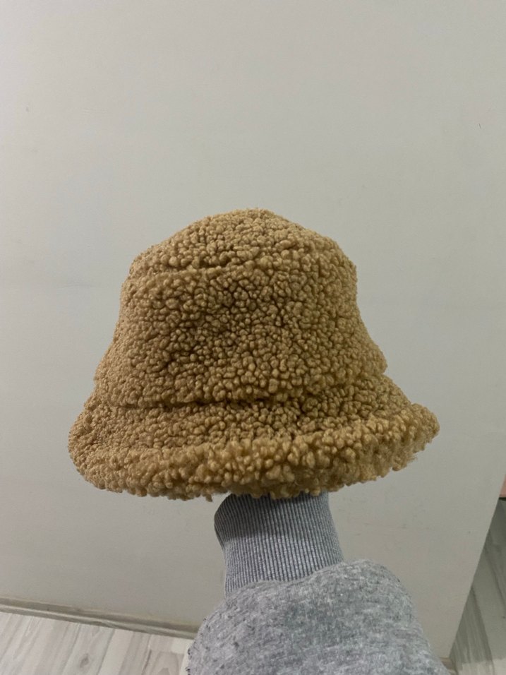 Bej Peluş Şapka - Görsel 4