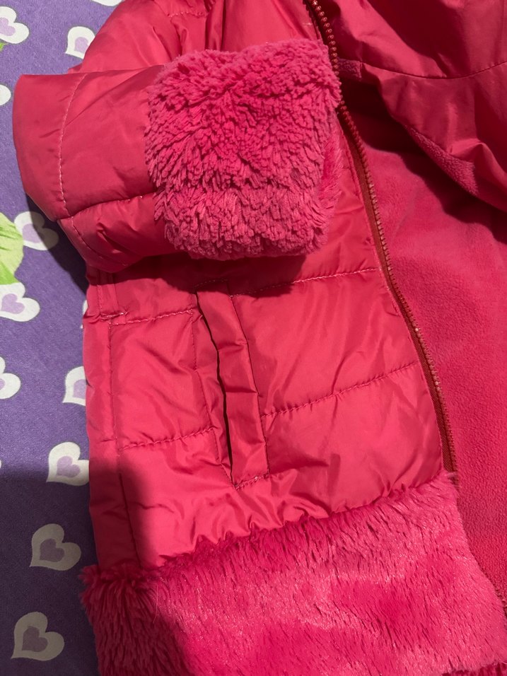 Kız Çocuk Pembe Kürklü Kapüşonlu Mont - Görsel 4