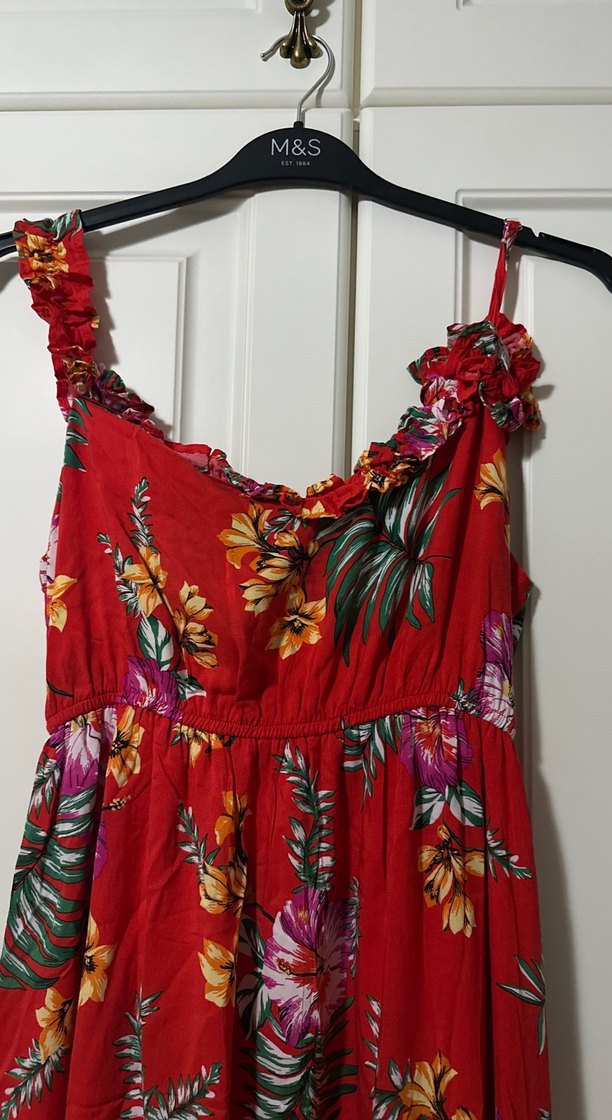 Kırmızı Çiçekli Uzun Bohem Elbise - Görsel 4