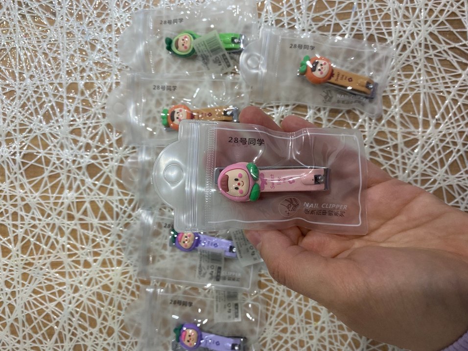 Kilitli Şeffaf Cüzdan Meyve Figürlü Çocuk Tırnak Makası - Görsel 4