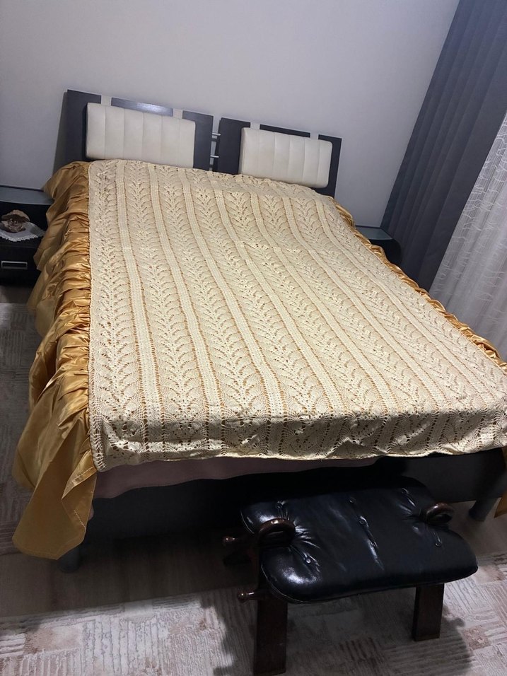 Orlon ip Saten Detaylı 
Yatak Örtüsü - Görsel 2