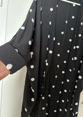 Uzun Siyah Puantiyeli Kadın Kimono - Görsel 3