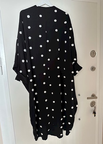 Uzun Siyah Puantiyeli Kadın Kimono - Görsel 2