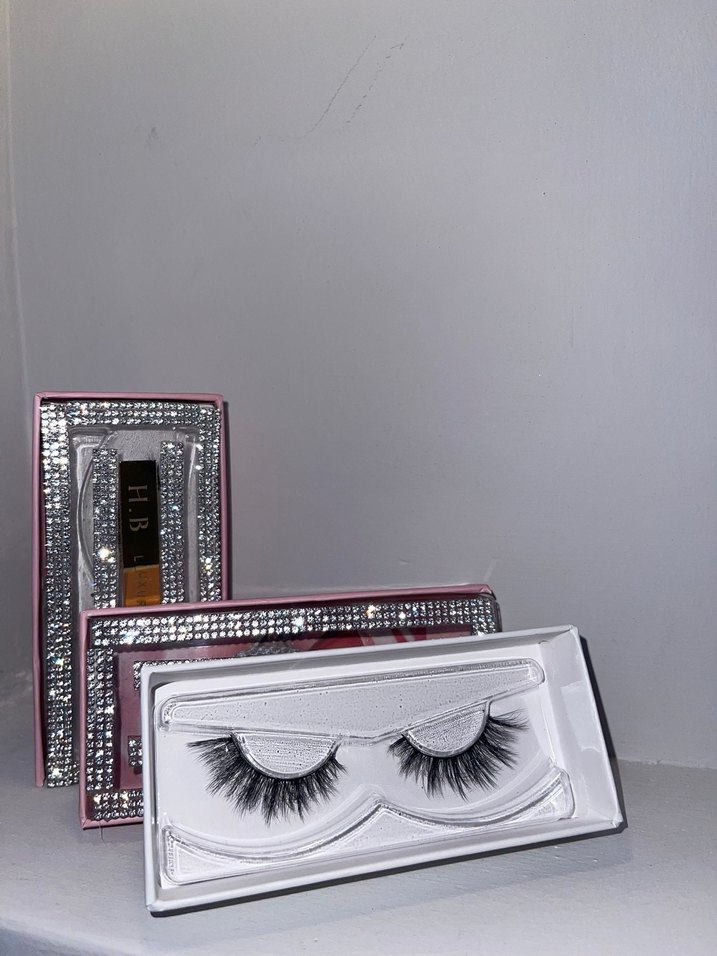 Parlak Beyaz Takma Kirpik - Görsel 2