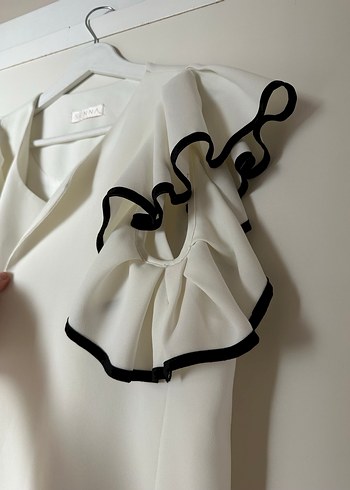 Fırfırlı Beyaz Straplez yelek - Görsel 5