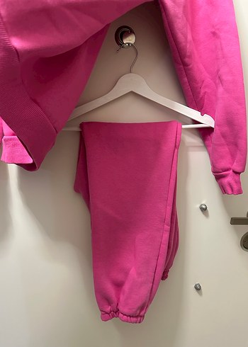 Pembe Rahat Kesim  Eşofman Takımı - Görsel 4