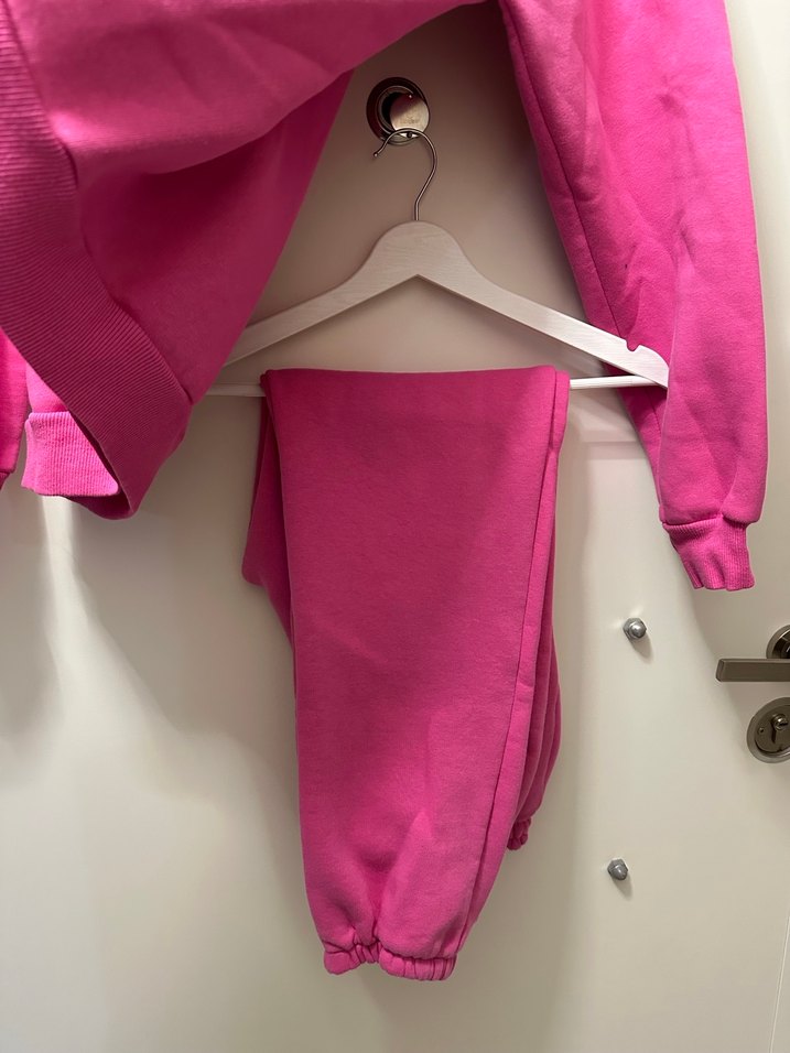 Pembe Rahat Kesim  Eşofman Takımı - Görsel 4