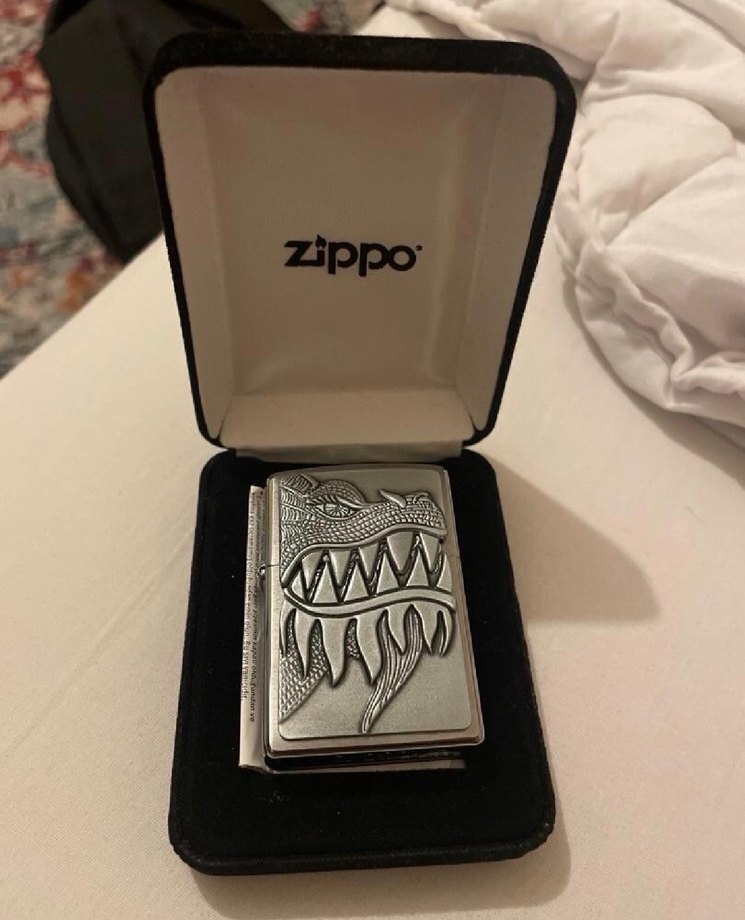 Orjinal kutulu zippo - Görsel 3