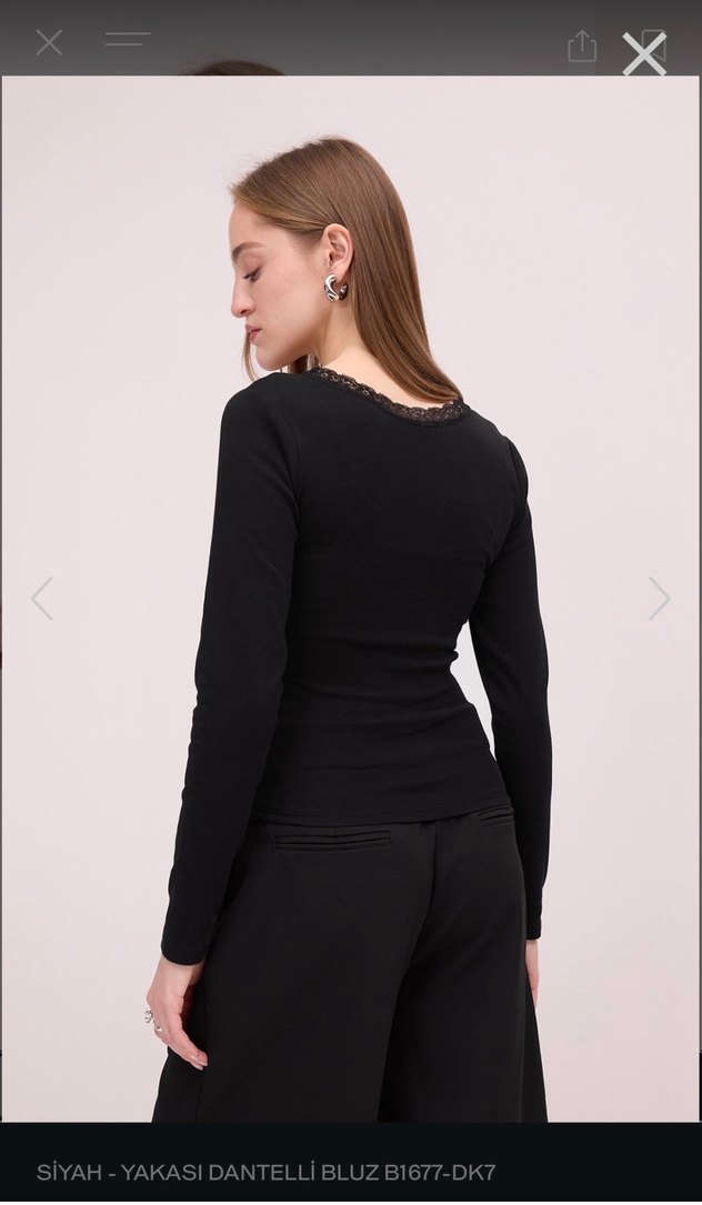 Dantelli Siyah V Yaka Triko Bluz m l - Görsel 4