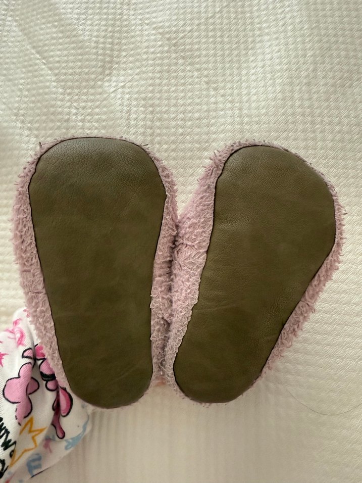 Hopfrög kids 
Kız Çocuk Pembe Sıcak Kürklü Terlik - Görsel 2