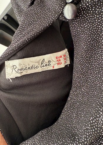 Drapeli Siyah V Yaka Kolsuz Kadın bluz - Görsel 4