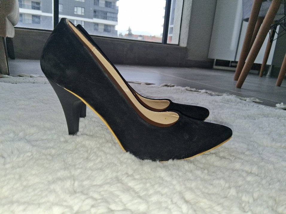 Siyah Süet Kürklü Stiletto - Görsel 2