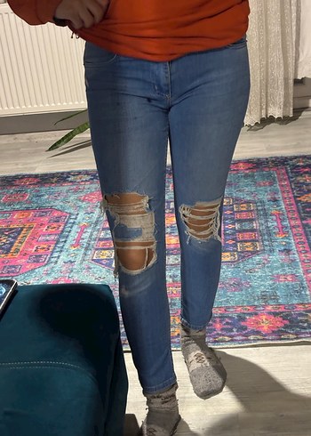 Kadın Mavi Yırtık Skinny Jean - Görsel 2