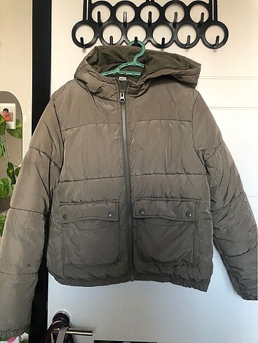 H&M mont