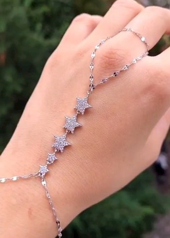 Beyaz Parlak Yılan Desenli Kadın El Zinciri - Görsel 5