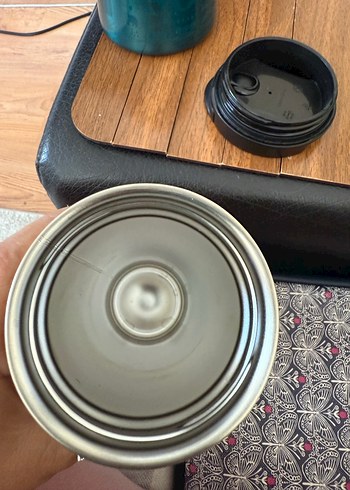 Starbucks Gold Renk Yeniyıl Termosu - Görsel 6