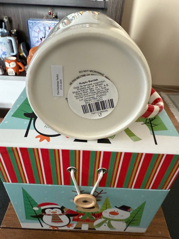 Satarbucks Kurabiye Adam Temalı Porselen Kupa - Görsel 4