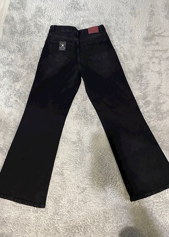 Siyah ispanyol paça Kadın Kot Pantolon - Görsel 3