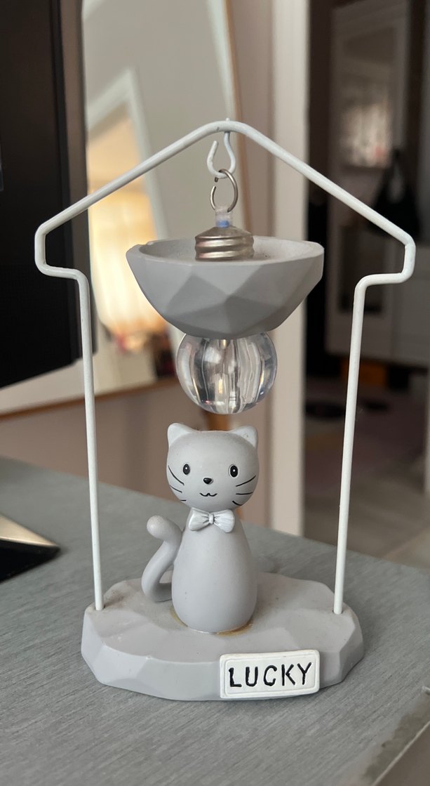 Beyaz Kedi Figürlü LED Lamba "LUCKY" - Görsel 2