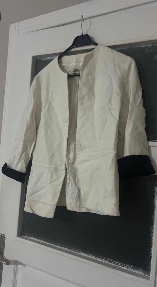 Düğmeli Beyaz Keten Kadın Blazer Ceket - Görsel 3