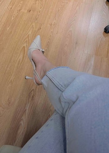 Bej Kadın Stiletto Topuklu Günlük Ayakkabı - Görsel 3