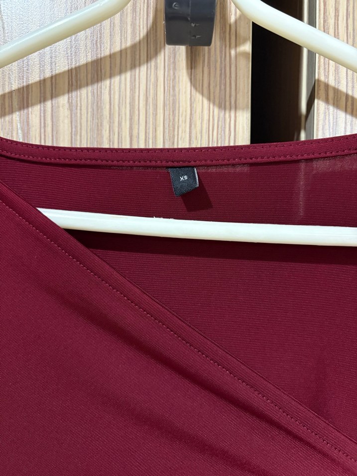 Bordo Drapeli Uzun Kollu Uzun Yırtmaçlı Elbise - Görsel 5