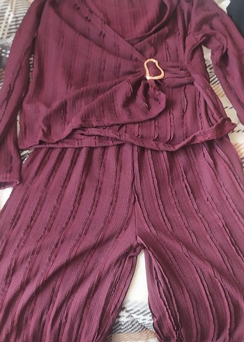 Bordo Bol Kesim Pliseli tokalı Tulum - Görsel 2