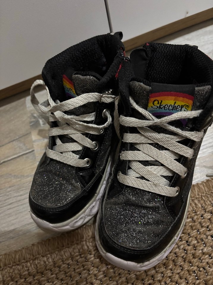 Skechers Kız Çocuk Işıklı Spor Ayakkabı - Görsel 2