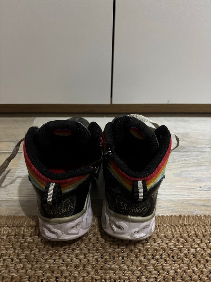 Skechers Kız Çocuk Işıklı Spor Ayakkabı - Görsel 4