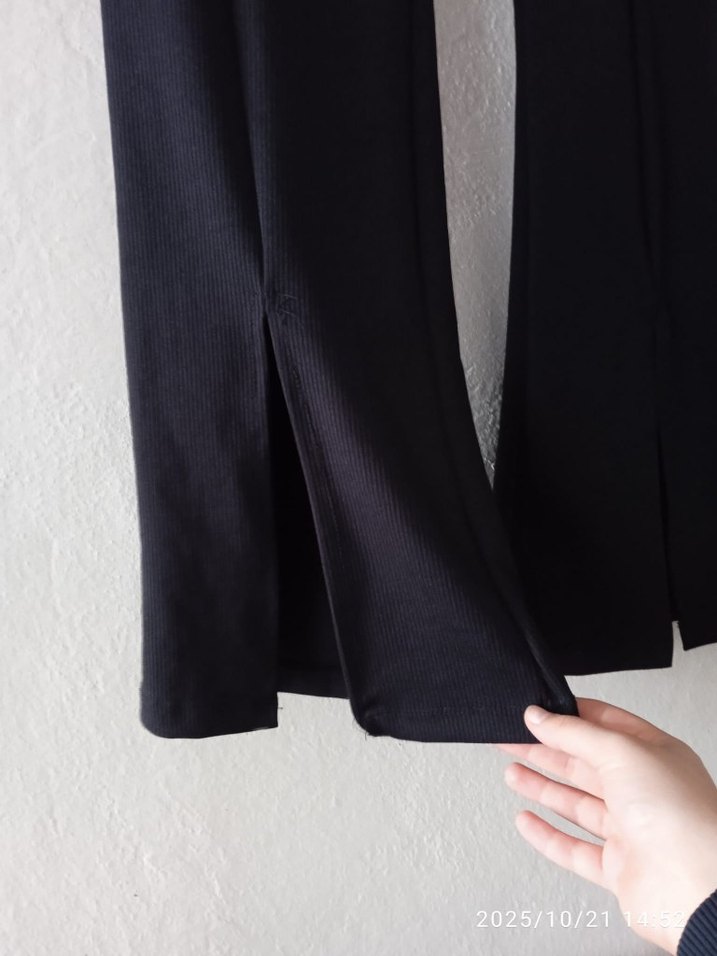 Siyah Kadın Midi İspanyol Paça Pantolon - Görsel 4