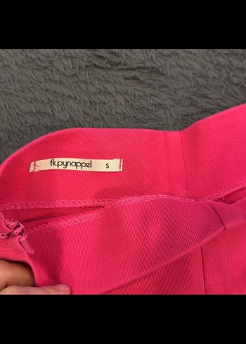 Pembe asimetrik mini etek - Görsel 2