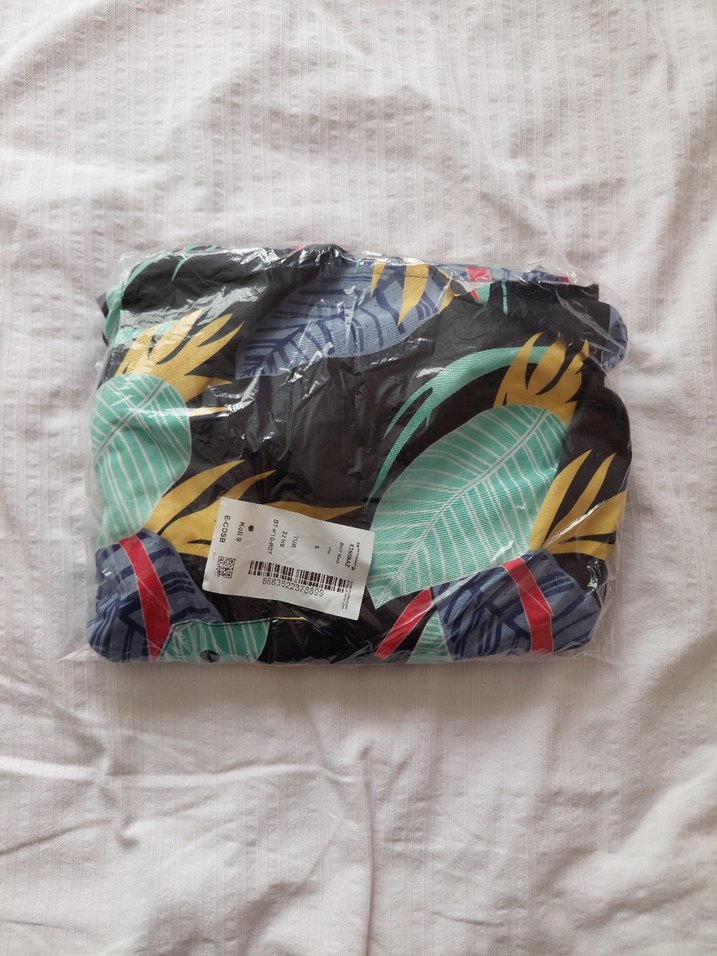 Renkli Erkek Mini Rahat Kesim Deniz Şortu - Görsel 4