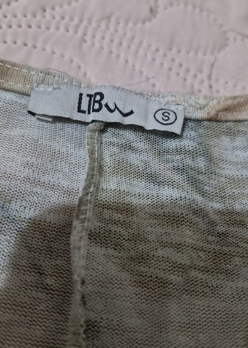 V Yaka Kısa Kollu Bohem Desenli  Bluz - Görsel 3