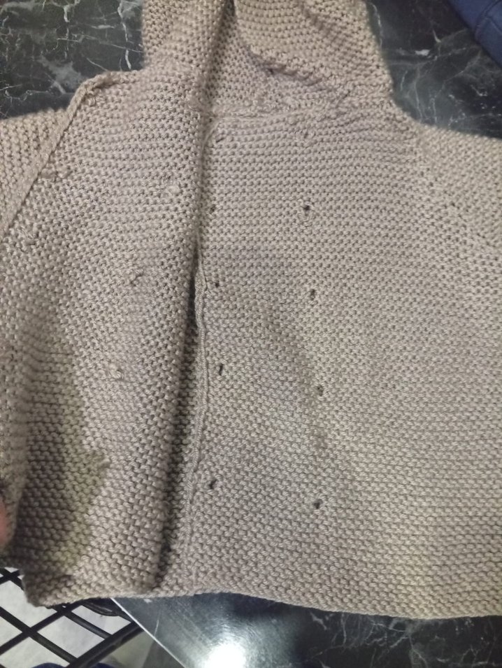 Kız Çocuk Gri Düğmeli Kapüşonlu Hırka - Görsel 2